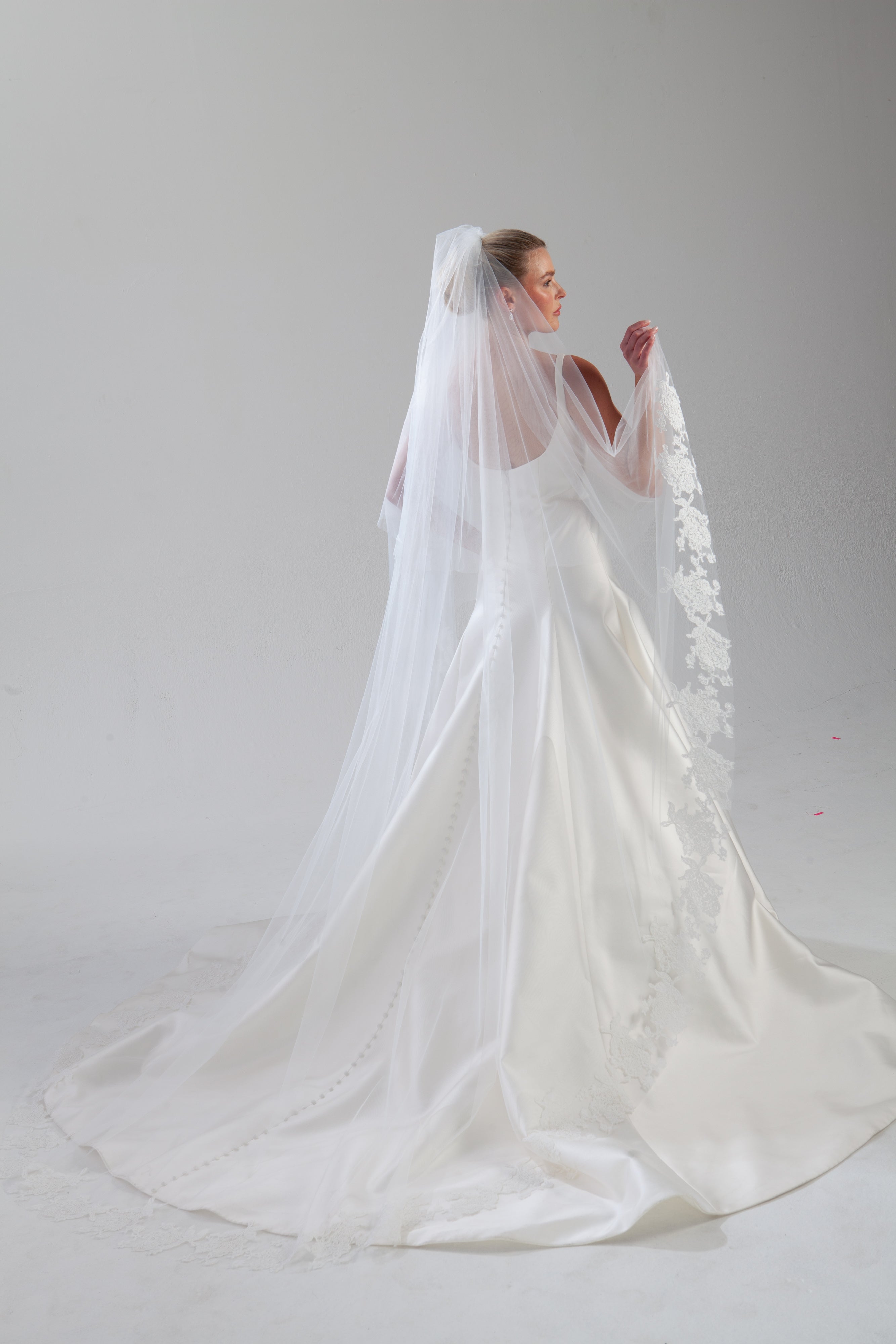 Alençon Lace Veil