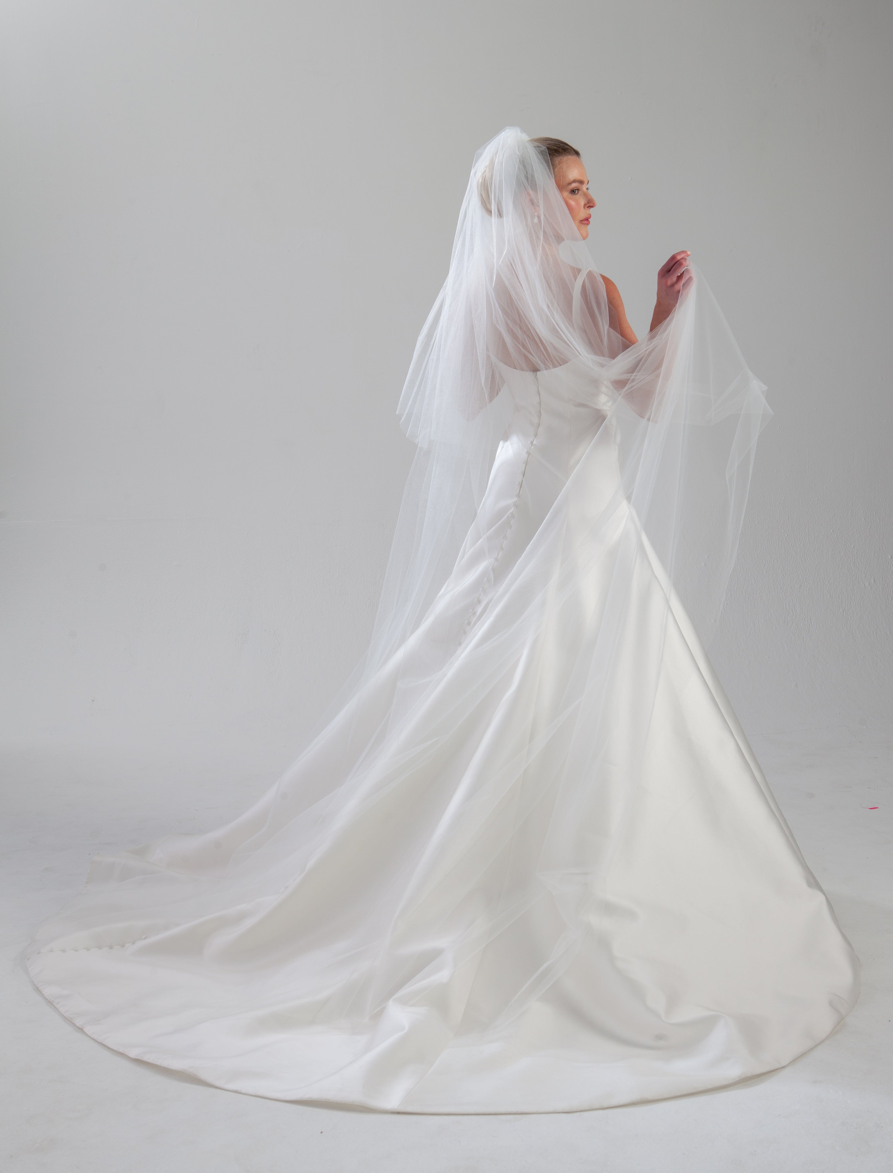 Plain Cut Veil