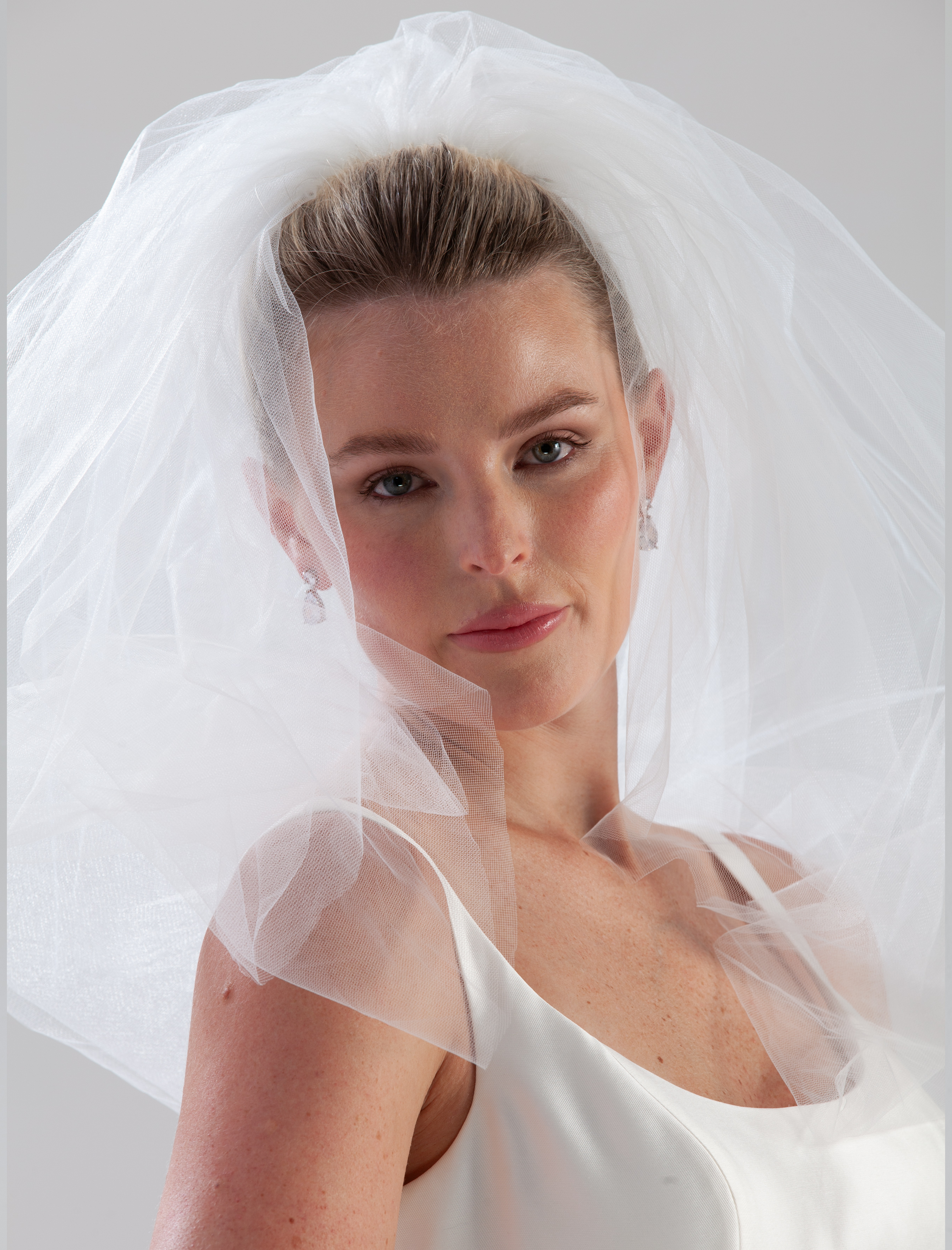 Short Bouffant Veil