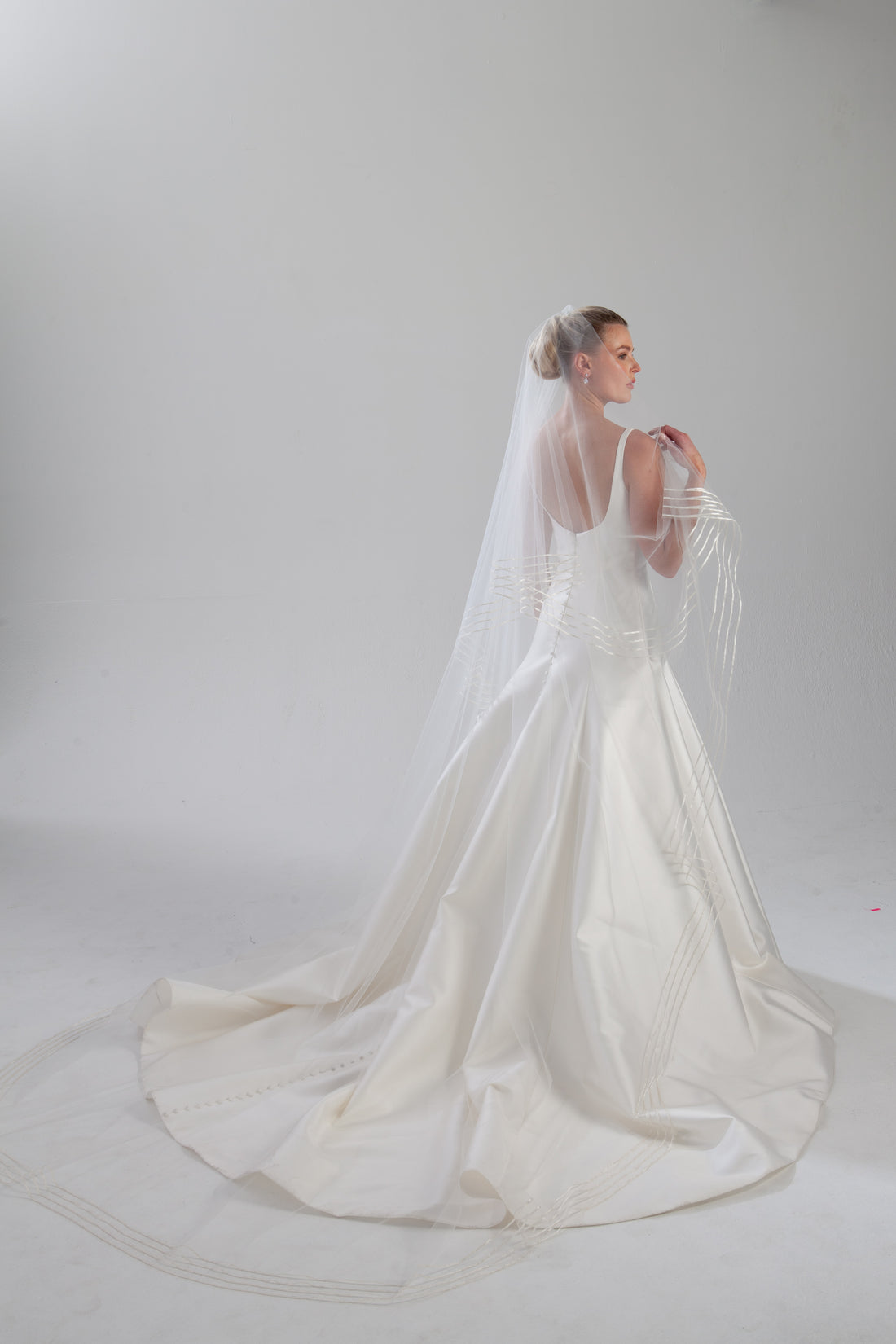 Four Tier Ribbon Veil