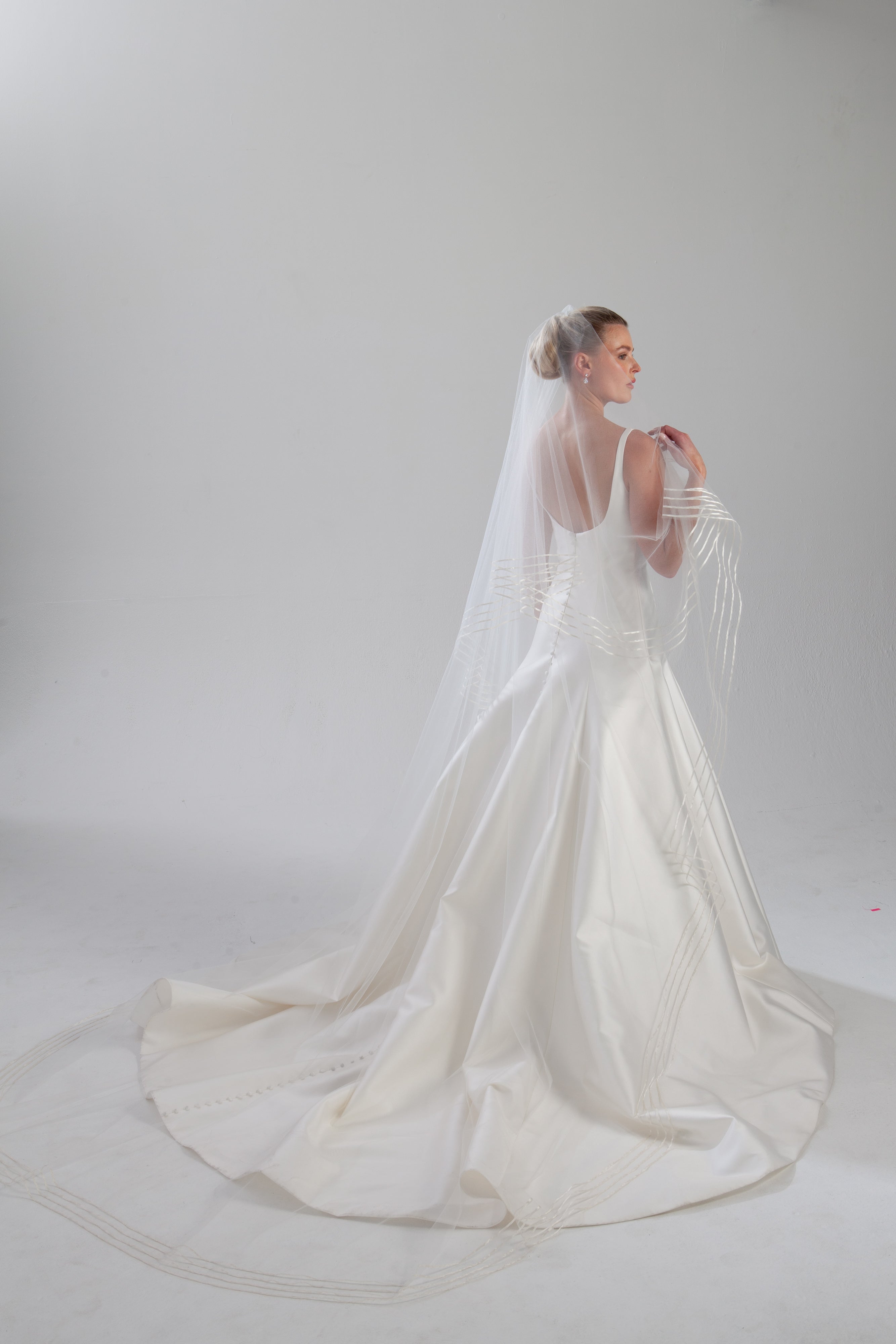 Four Tier Ribbon Veil