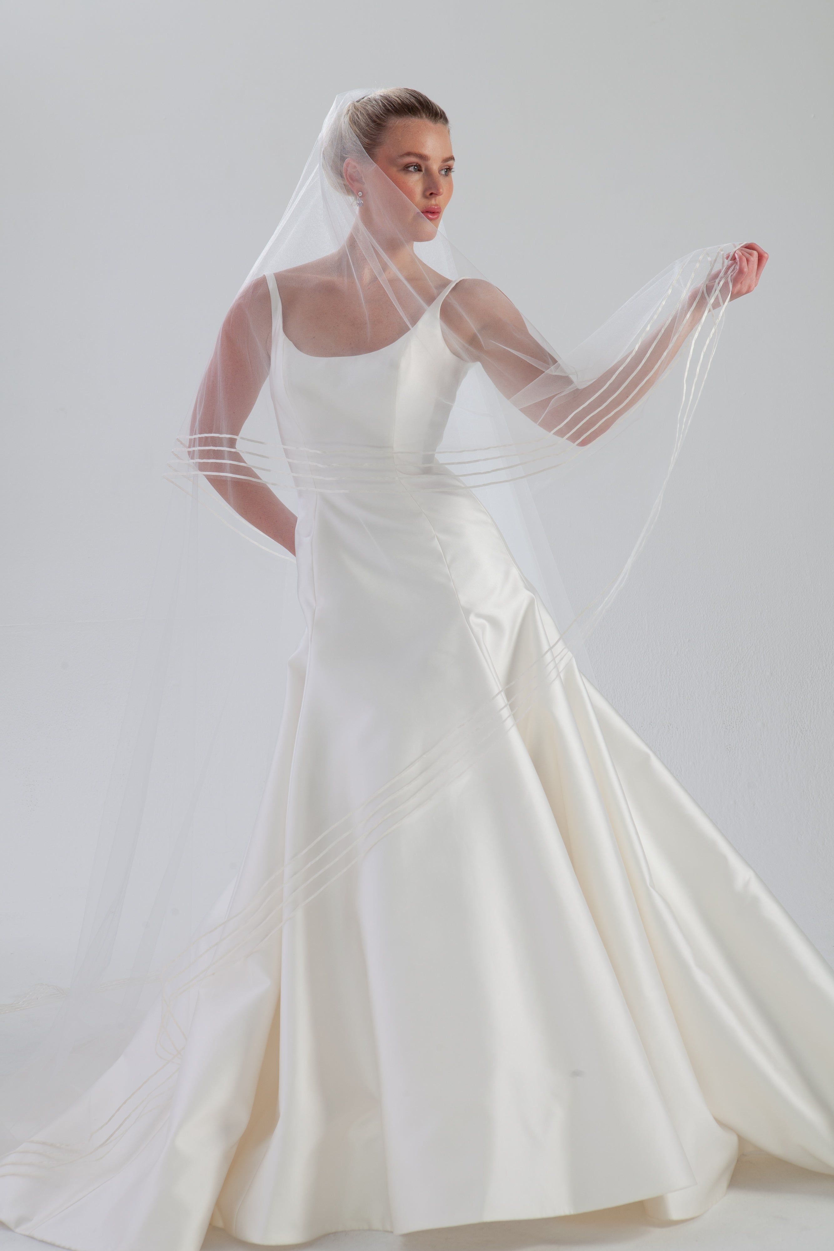 Four Tier Ribbon Veil